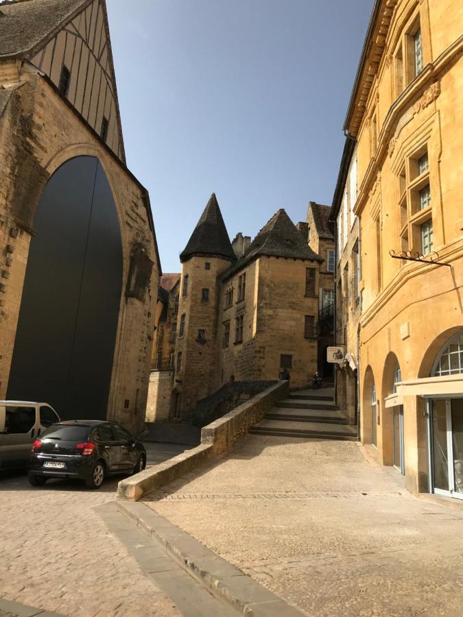 Le Mondou Saint-Julien-de-Lampon Exteriör bild